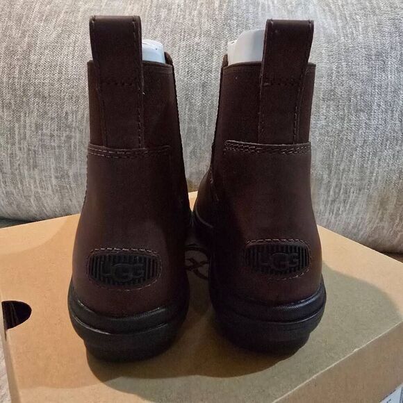 UGG - W HAPSBURG CHELSEA BOOTS - SZ. 8 - Picture 12 of 12